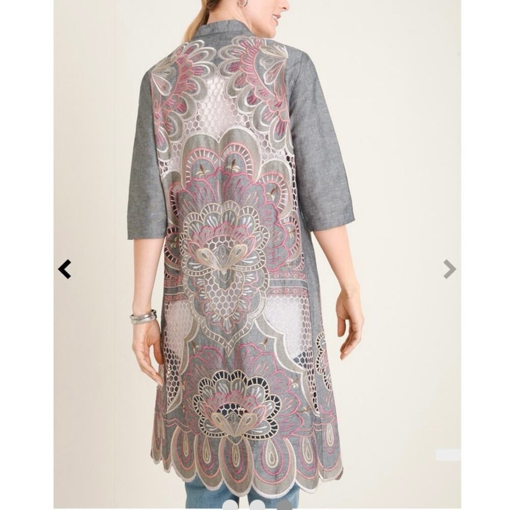Chico’s Embroidered Scalloped Hem Long Kimono Open Knit Size‎ Small/Medium Linen